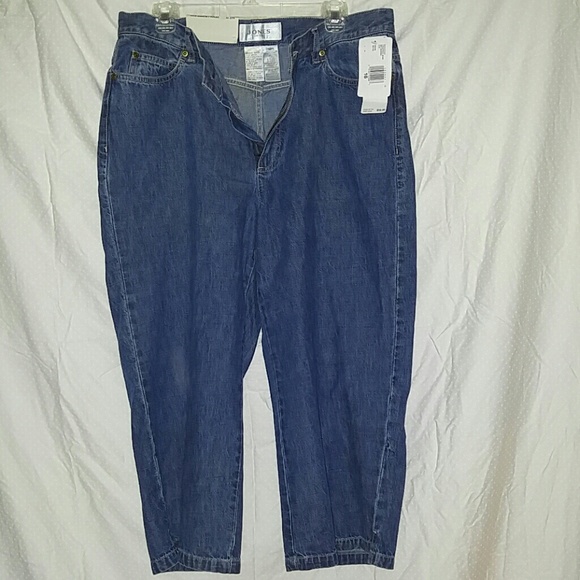 Jones NY Sport Jean Capris - Picture 3 of 4